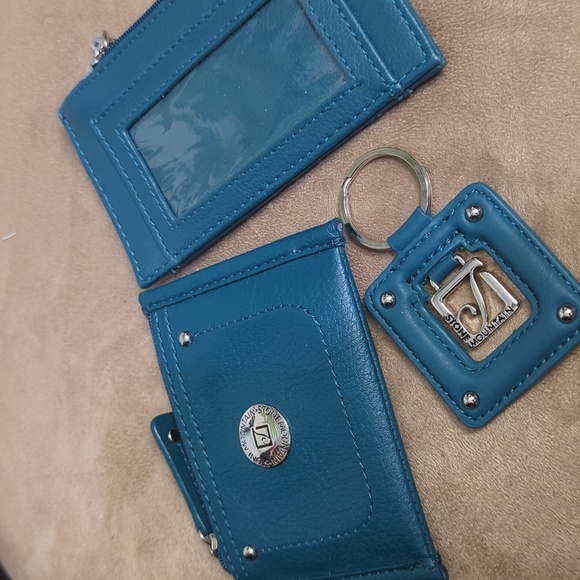 Stone Mountain 2 small zipper wallets/card holders & keychain! Leather Euc - Picture 7 of 8